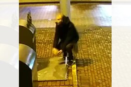 Vuurwerkbom veroorzaakt veel schade, wie kent de dader?