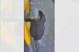 Gezocht: Vrouw slachtoffer van bankmedewerkerfraude, wie zijn deze pinners?