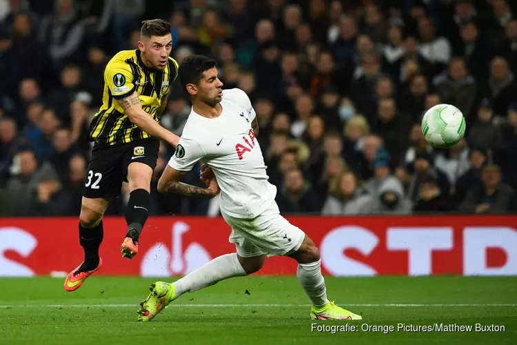 Vitesse komt net tekort bij Spurs