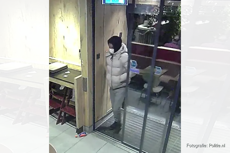 Gezocht: Overval McDonalds Kronenburgpassage