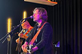 Van Xan live in Huiskamercafé ’t Huukske