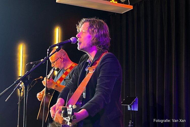 Van Xan live in Huiskamercafé ’t Huukske