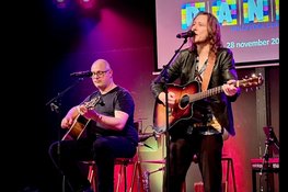 Van Xan live in Huiskamercafé ’t Huukske