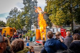 Veiligheidsdag in Arnhem trekt ondanks regen veel bezoekers